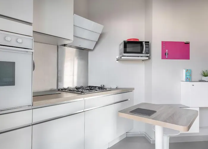 Avec Vue Sur L'erdre Pour 4 Personnes *